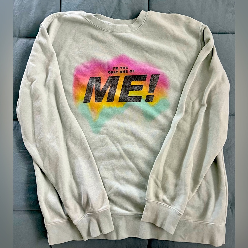 Taylor Swift 2019 “I’m the only one of me” crewneck sweatshirt 🩷